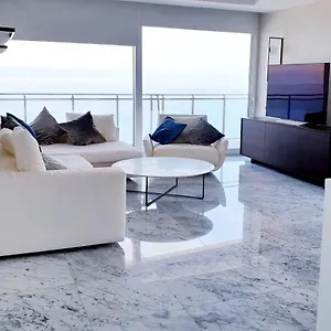 Luxuryfloor37/38 Апартаменты Батуми